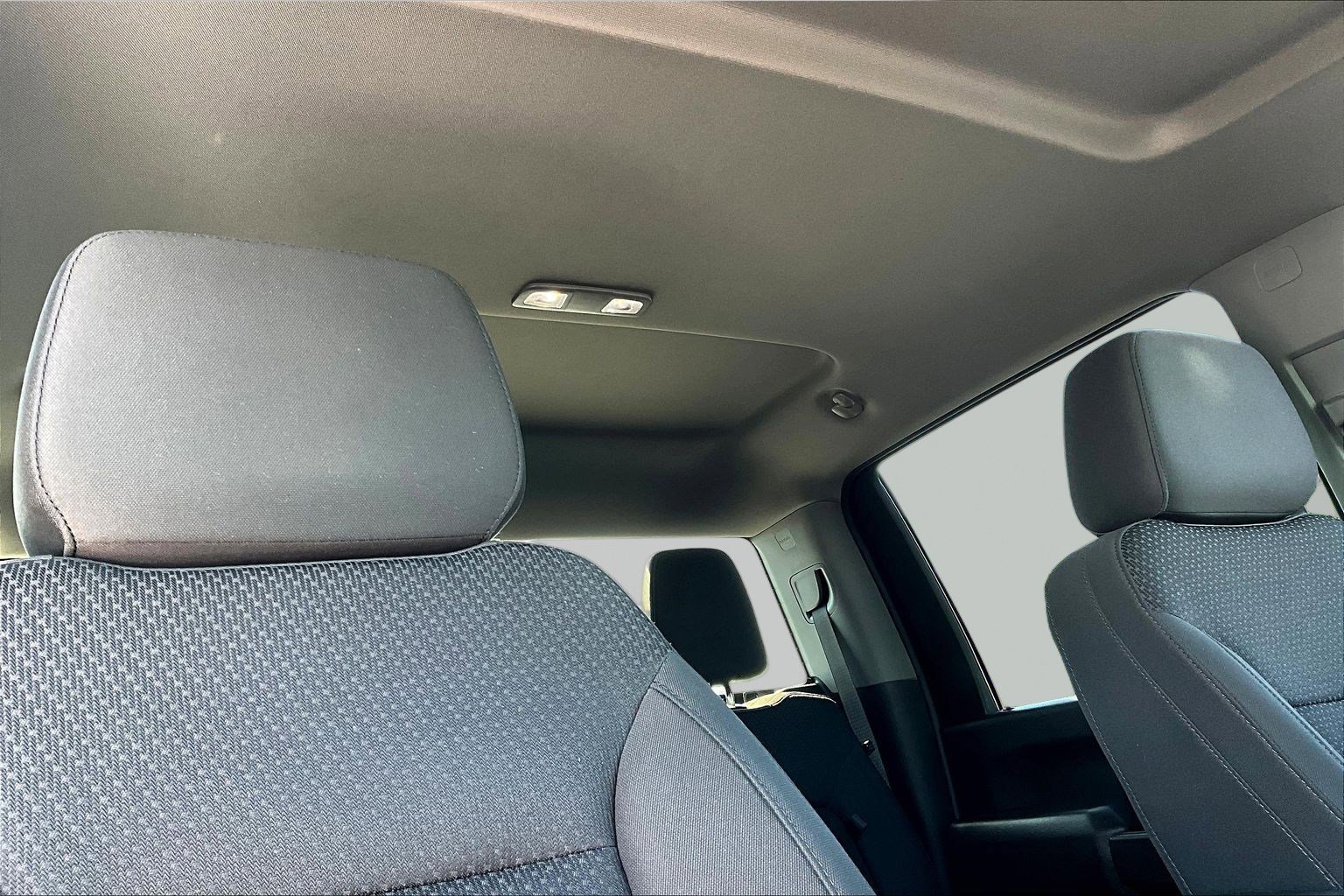 Used 2023 Chevrolet Silverado 2500 Custom w/ Custom Value Package AWD/4WD image 28