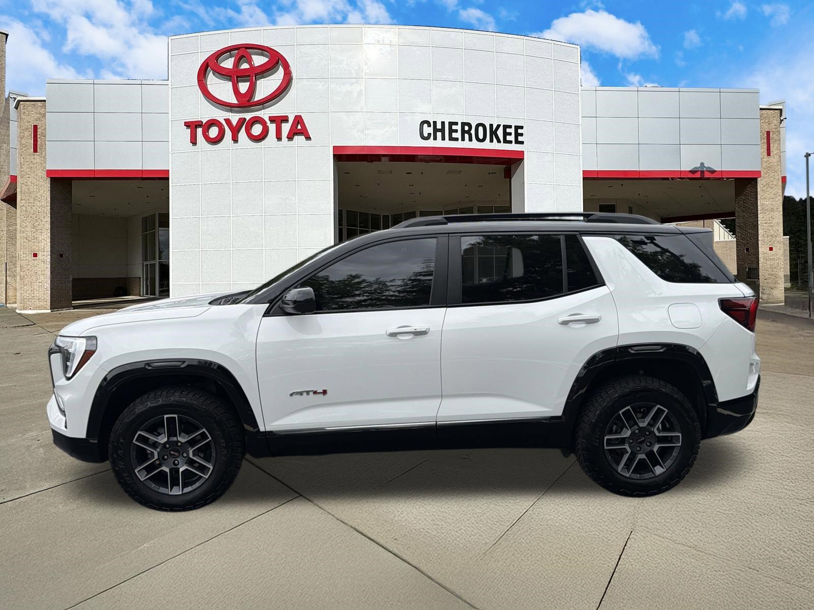 Used 2026 GMC Terrain AT4 w/ Technology Package II AWD/4WD image 8