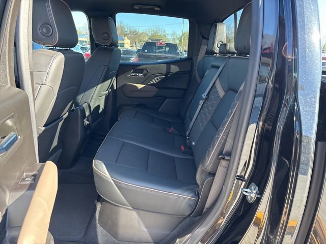 Used 2023 GMC Canyon Denali image 15