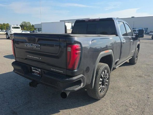 Used 2025 GMC Sierra 2500 Denali Ultimate AWD/4WD image 3