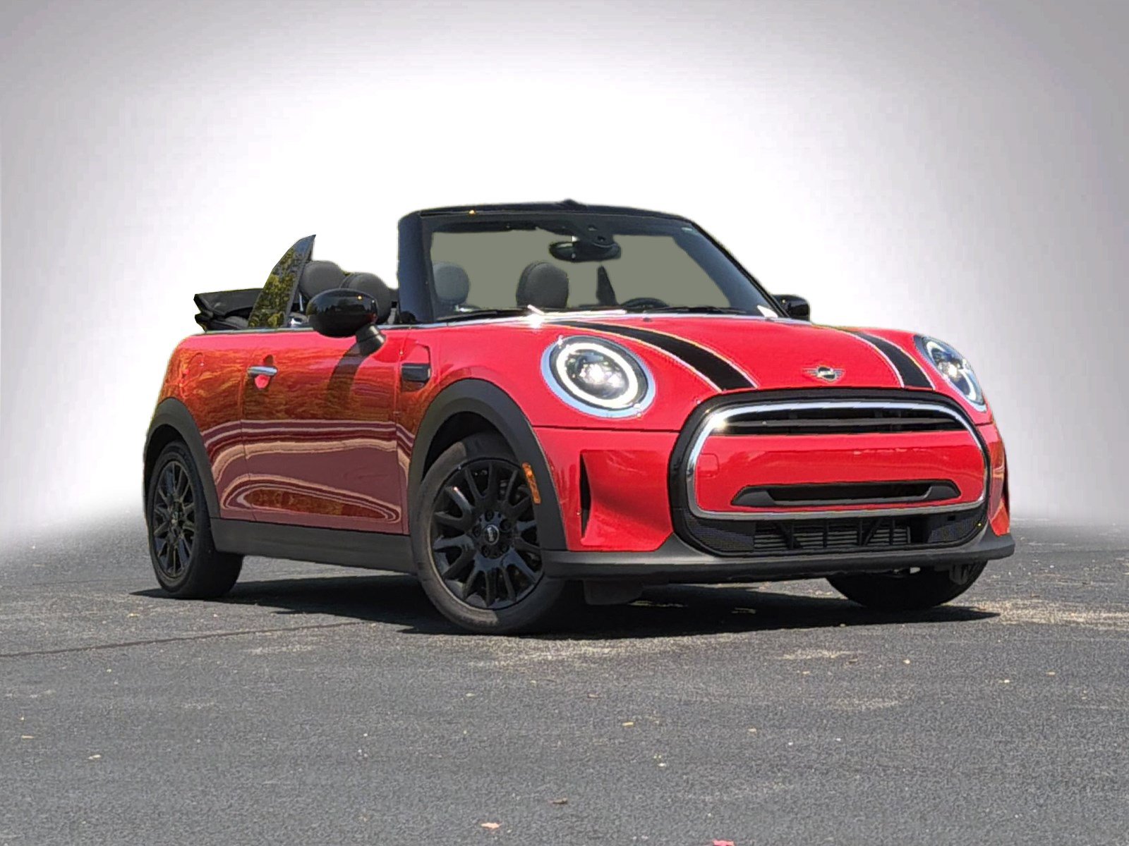 Certified 2024 MINI Cooper Convertible FWD image 2