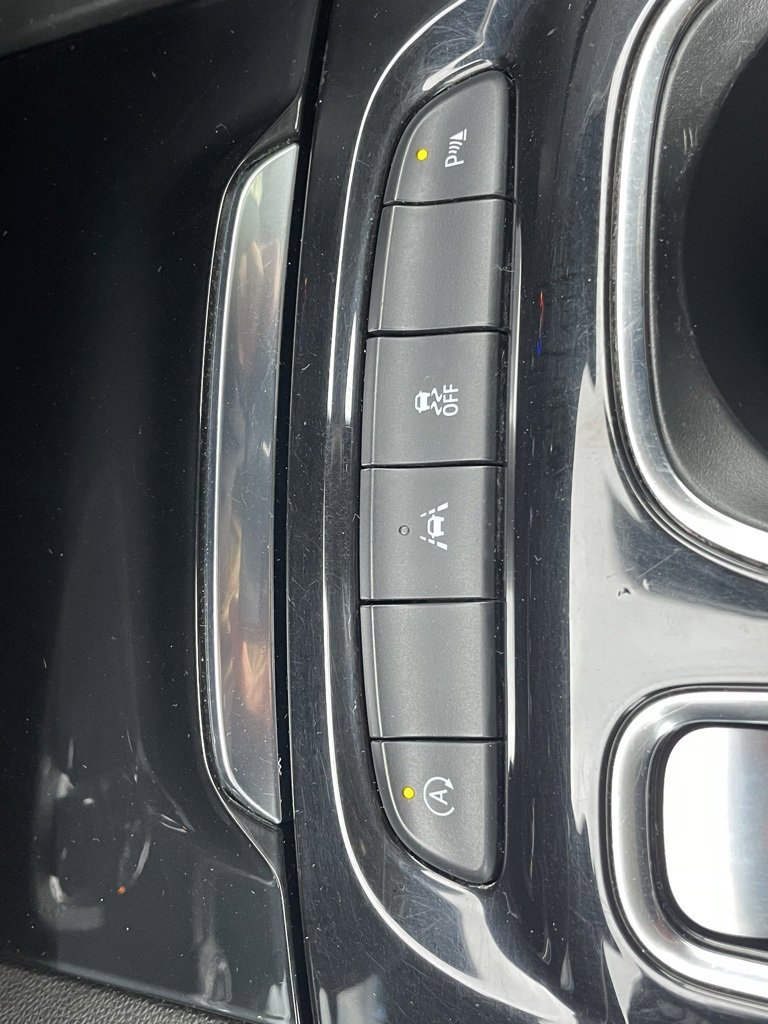 Certified 2022 Buick Envision Preferred w/ Safety Package image 29