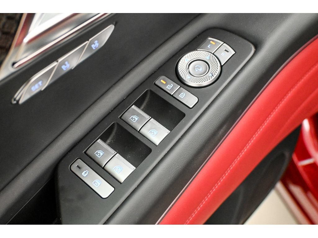 Used 2025 Genesis GV80 3.5T e-SC AWD/4WD image 32