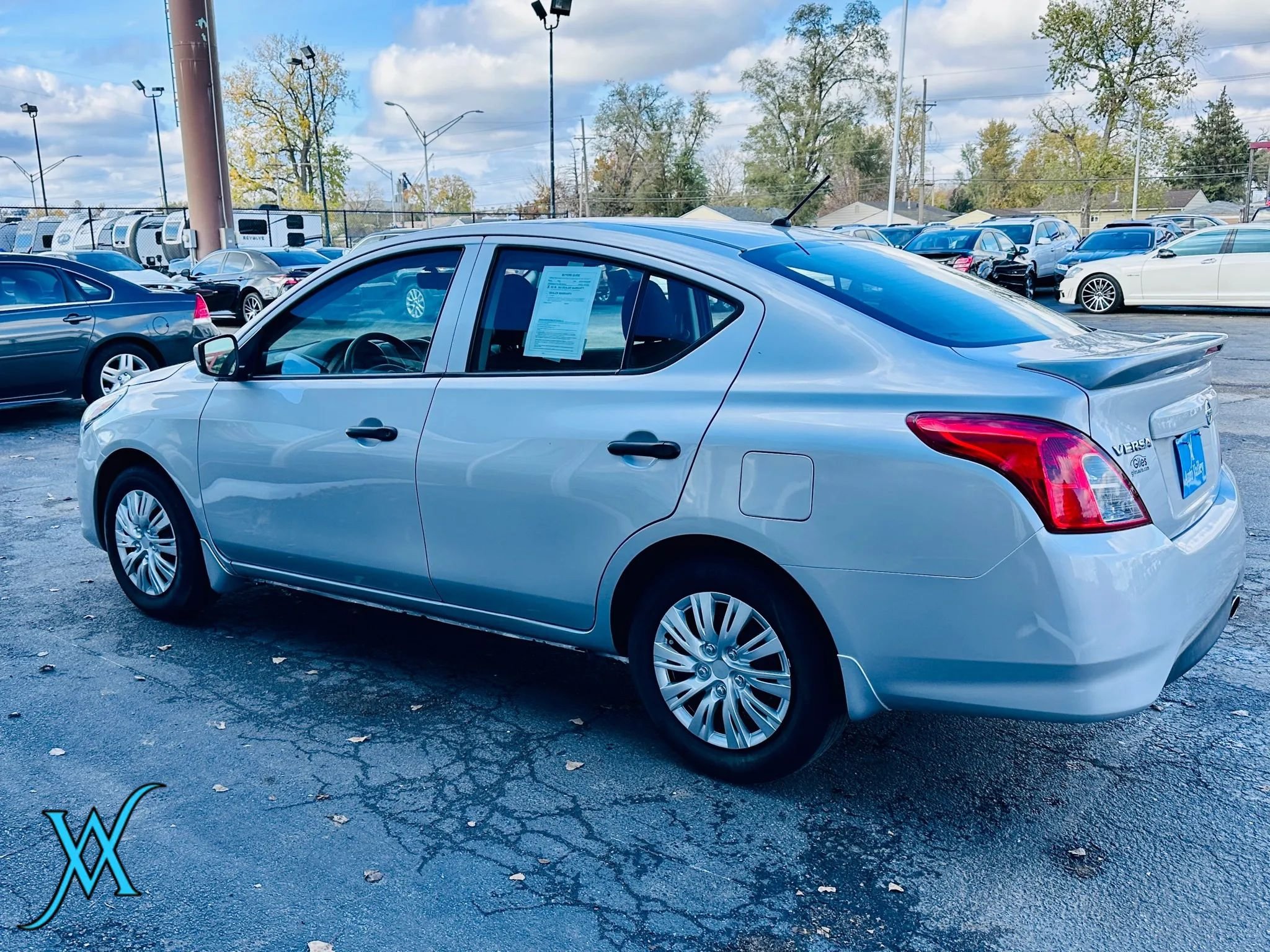 Used 2019 Nissan Versa S Plus FWD image 5