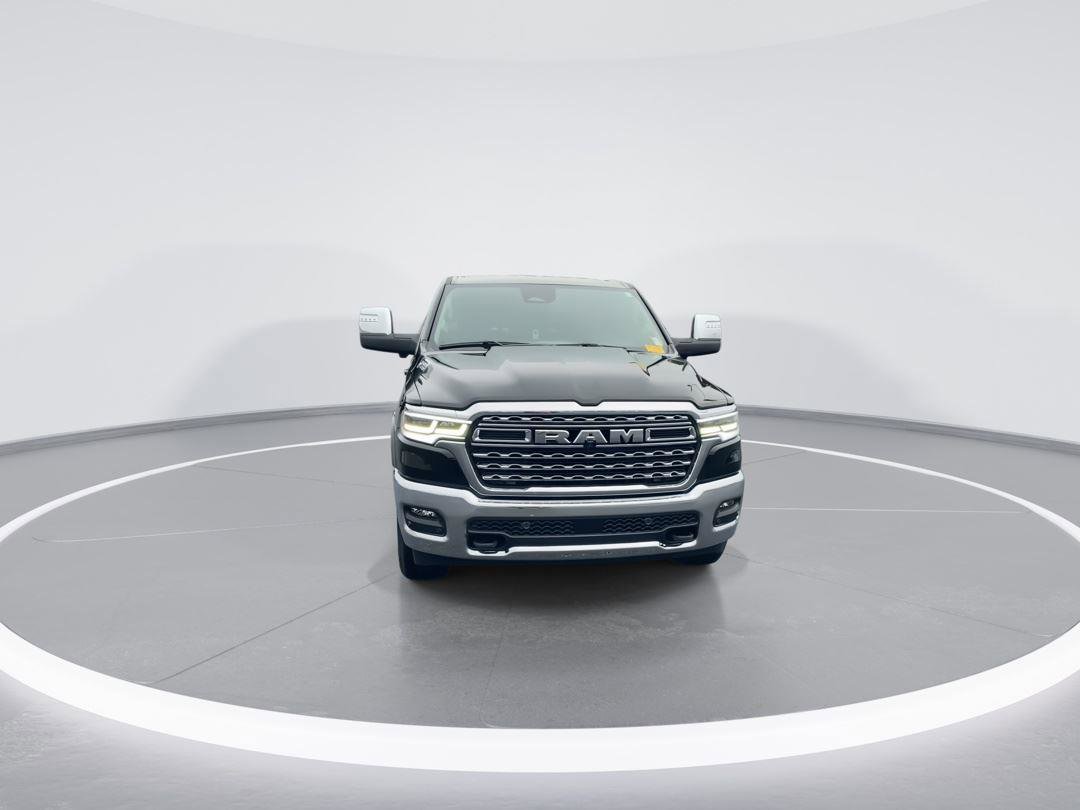 Used 2025 RAM 1500 Limited w/ Trailer Tow Group image 3