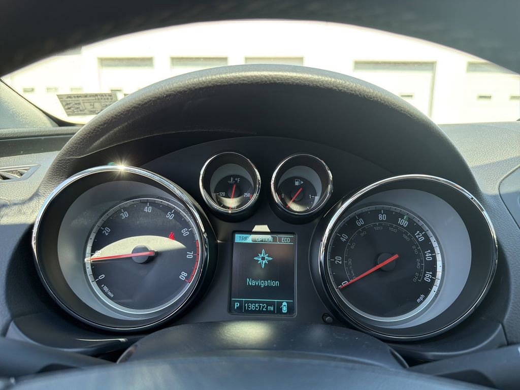 Used 2013 Buick Regal Premium FWD image 22