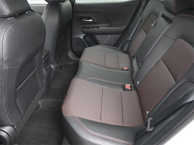 Used 2025 Nissan Kicks SR image 20