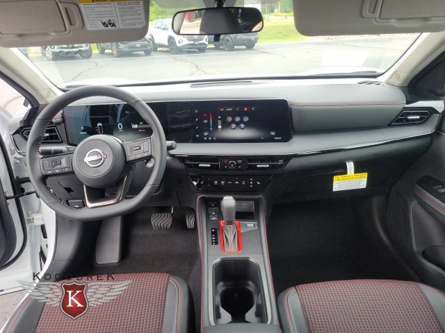 New 2026 Nissan Kicks SR w/ Cold Weather Package AWD/4WD image 18