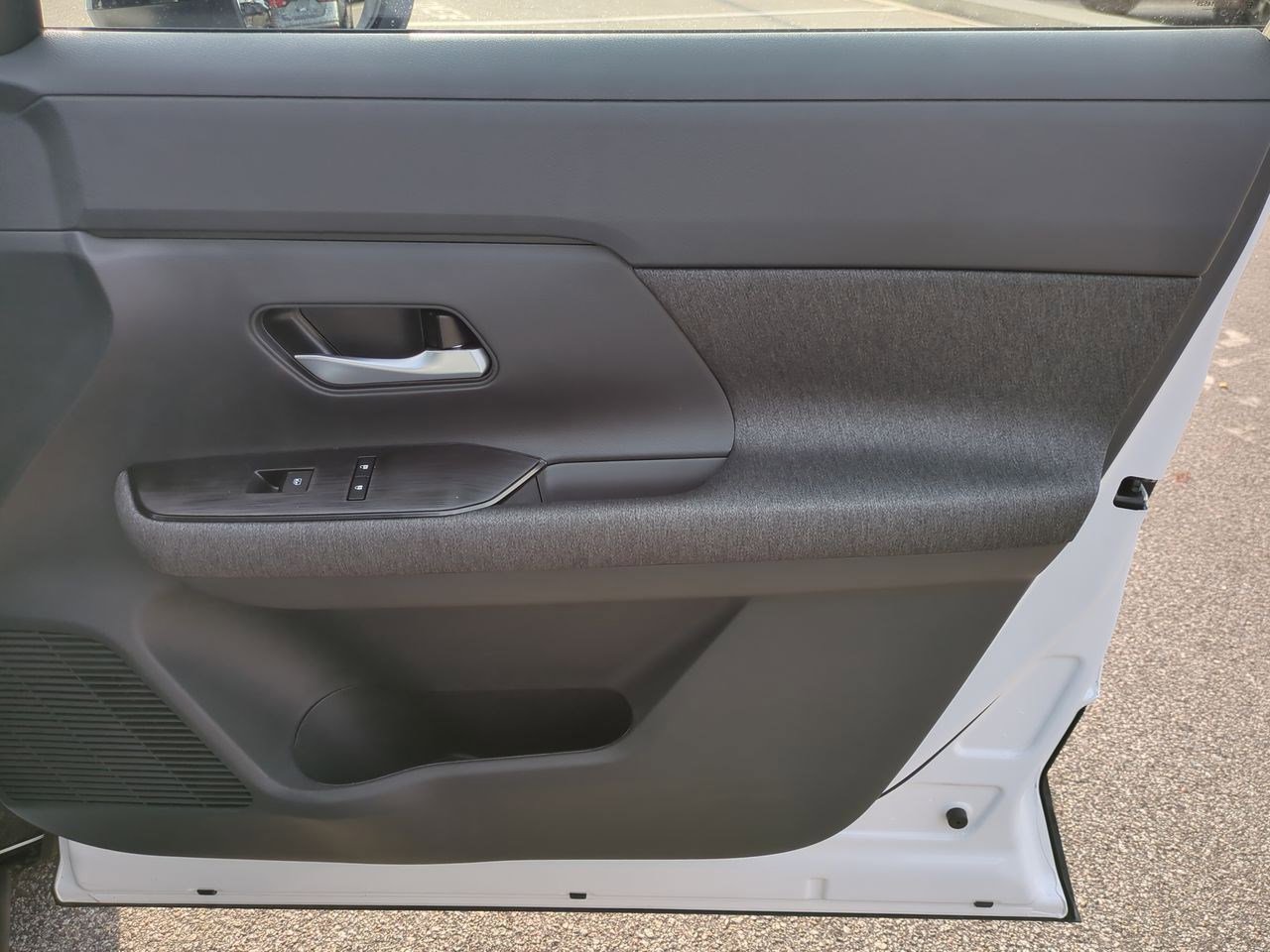 New 2026 Nissan Kicks SV w/ SV Premium Package FWD image 33