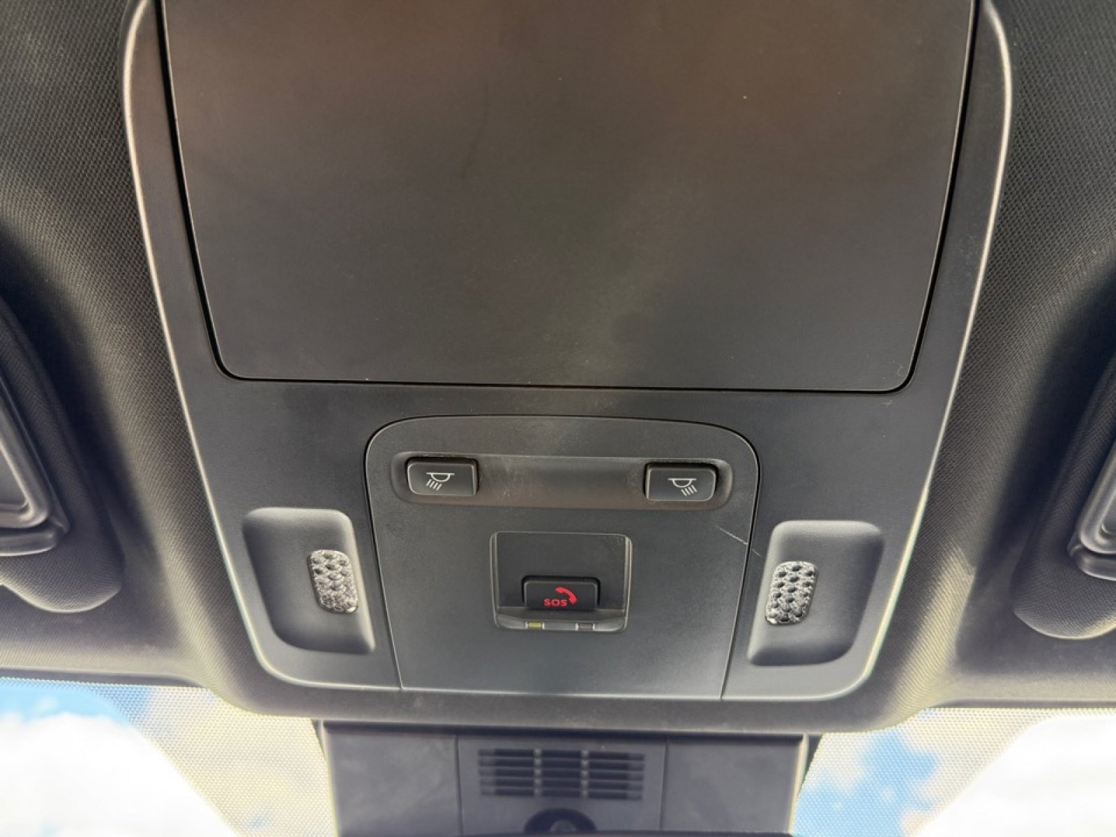 Used 2025 Toyota Camry SE FWD image 33