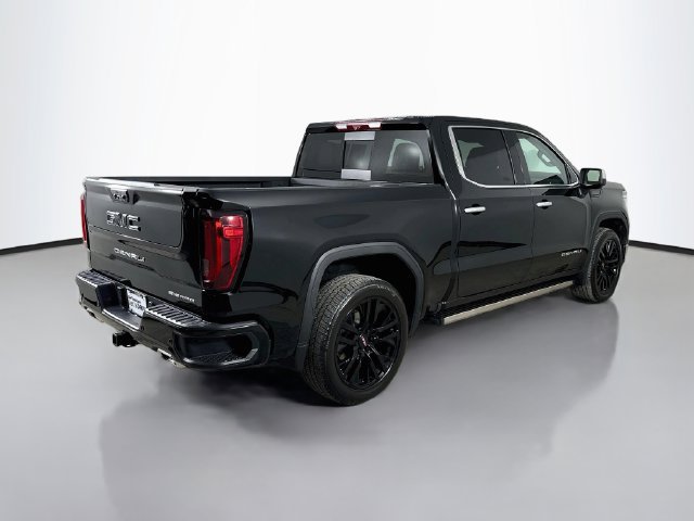 Used 2026 GMC Sierra 1500 Denali w/ Denali Reserve Package AWD/4WD image 13