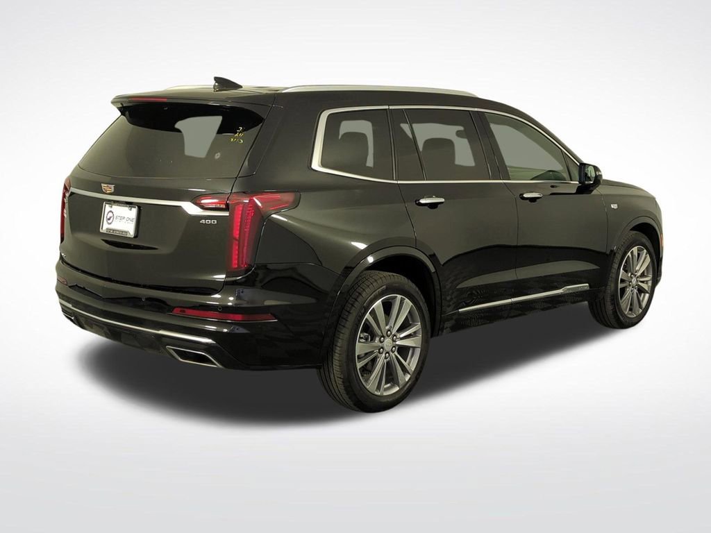Certified 2025 Cadillac XT6 Premium Luxury AWD/4WD image 4