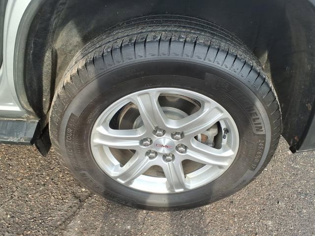 Used 2019 GMC Acadia SLE image 15