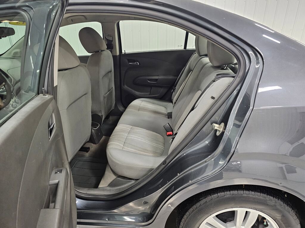 Used 2013 Chevrolet Sonic LT image 12