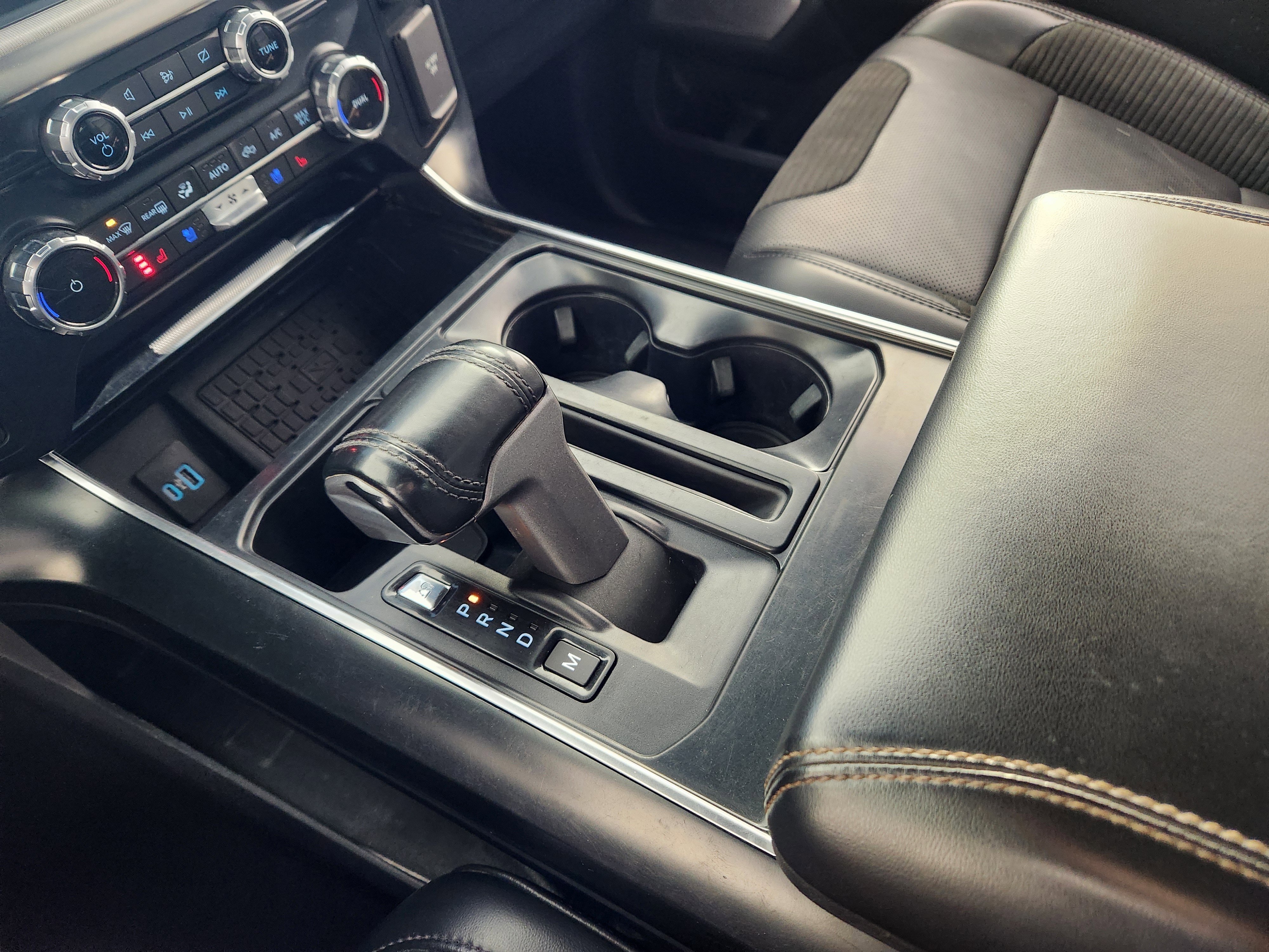 Certified 2023 Ford F150 Raptor image 25