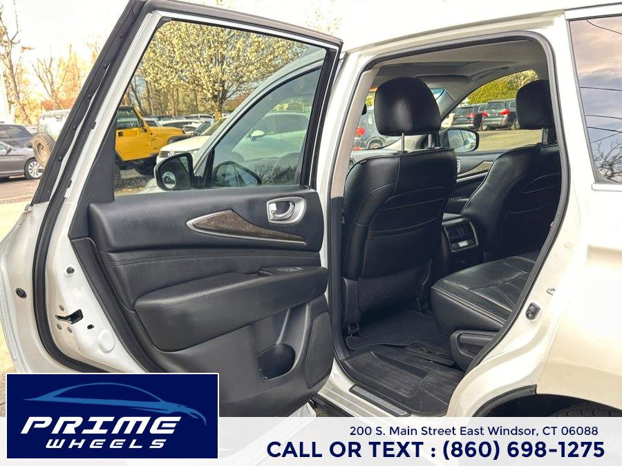 Used 2015 INFINITI QX60 AWD w/ Premium Package image 11