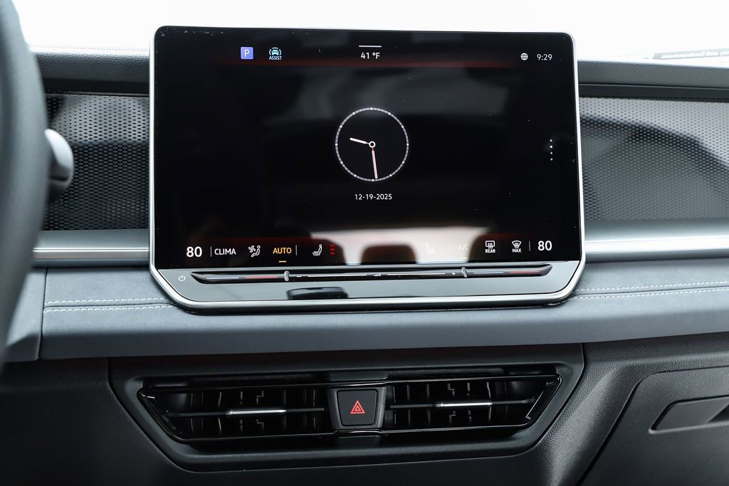 New 2026 Volkswagen Tiguan SE R-Line image 64