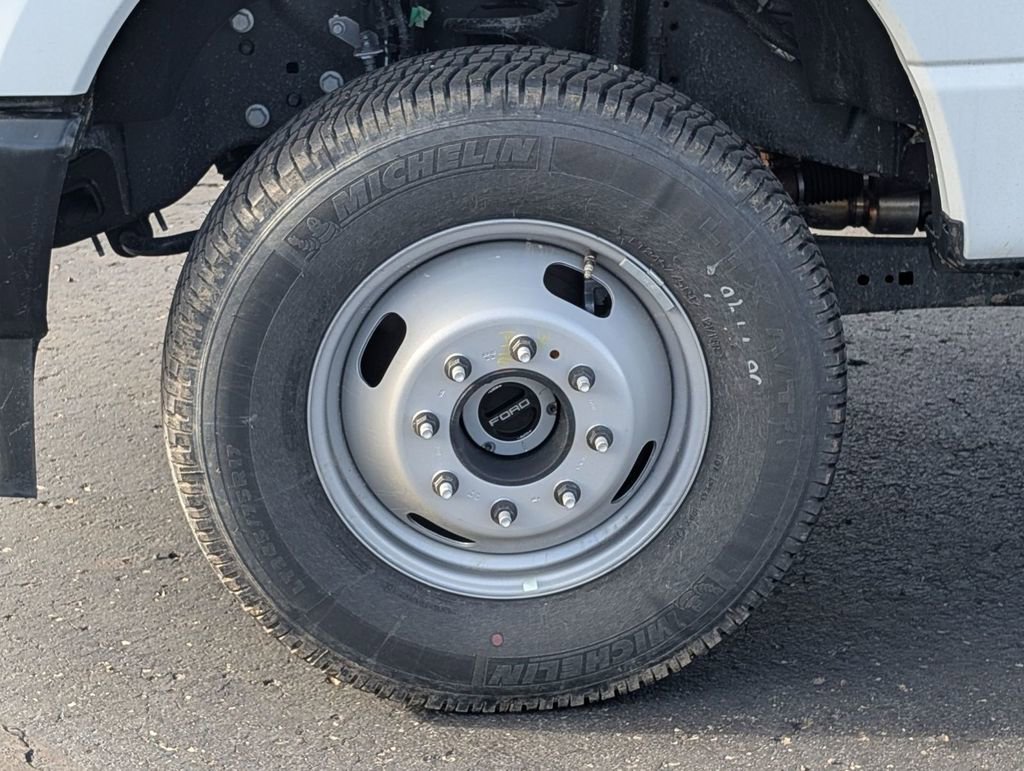 New 2025 Ford F350 XL w/ Snow Plow Prep Package image 13