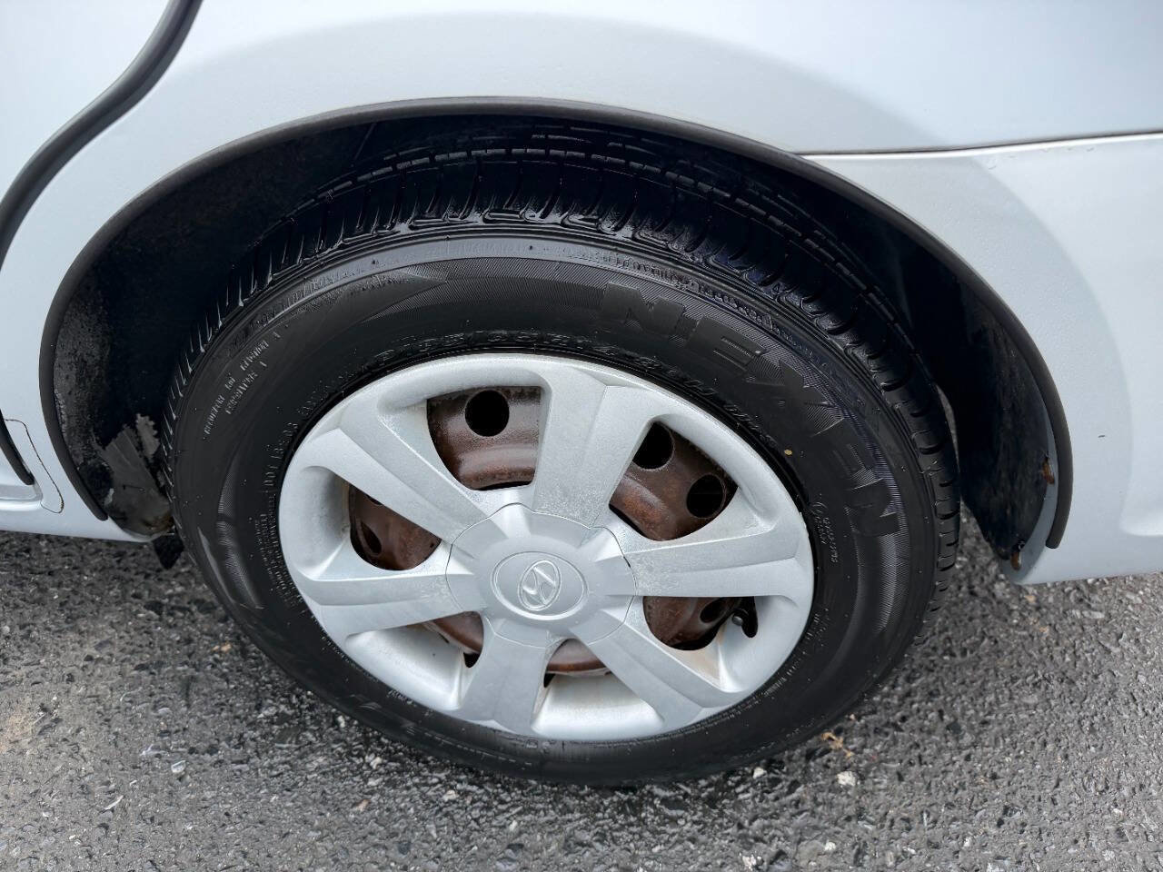 Used 2007 Hyundai Accent GLS image 12