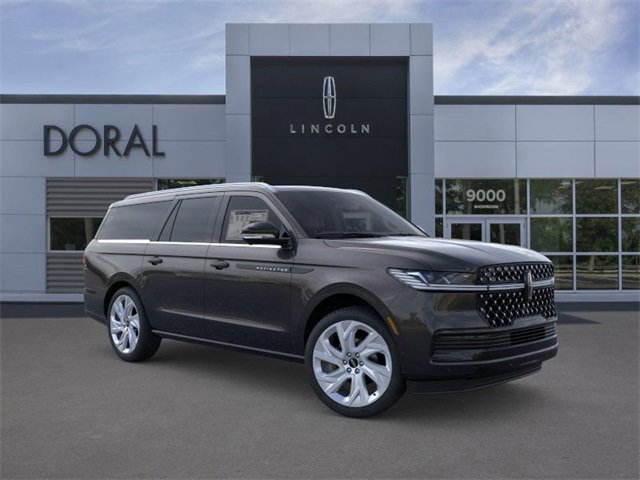 New 2025 Lincoln Navigator L Black Label image 7