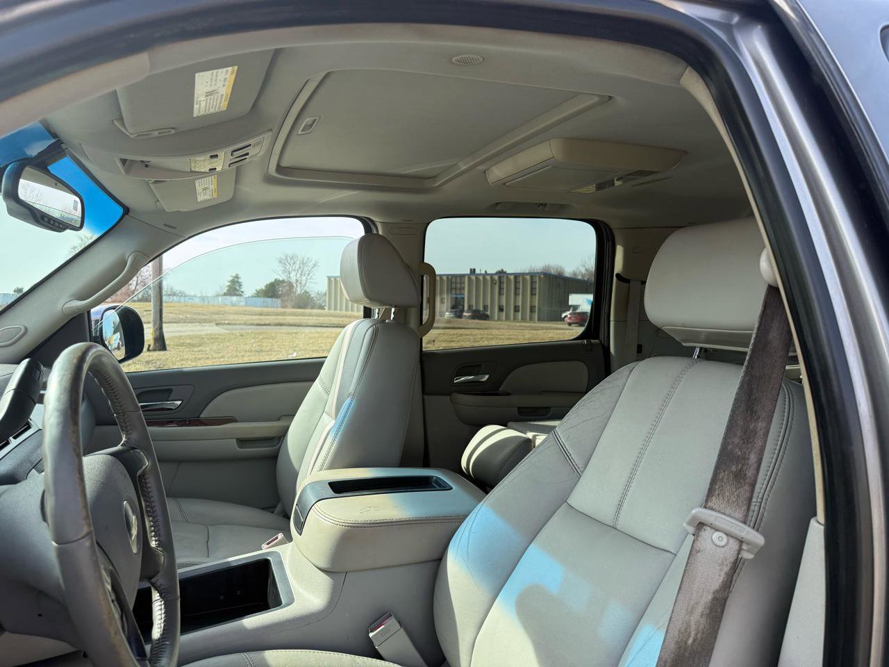 Used 2007 Chevrolet Suburban LT w/ LT Preferred Equipment Group image 14