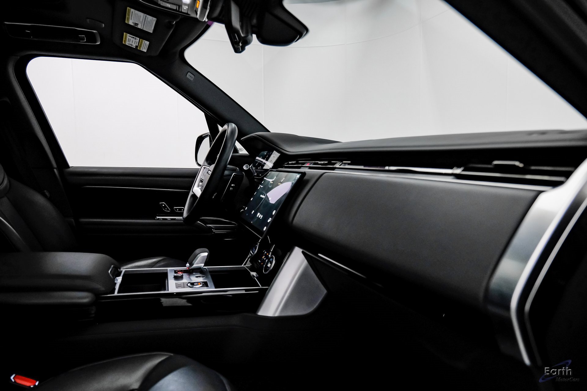 Used 2023 Land Rover Range Rover Autobiography image 44