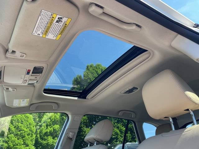 Used 2019 Subaru Outback 2.5i Limited AWD/4WD image 24