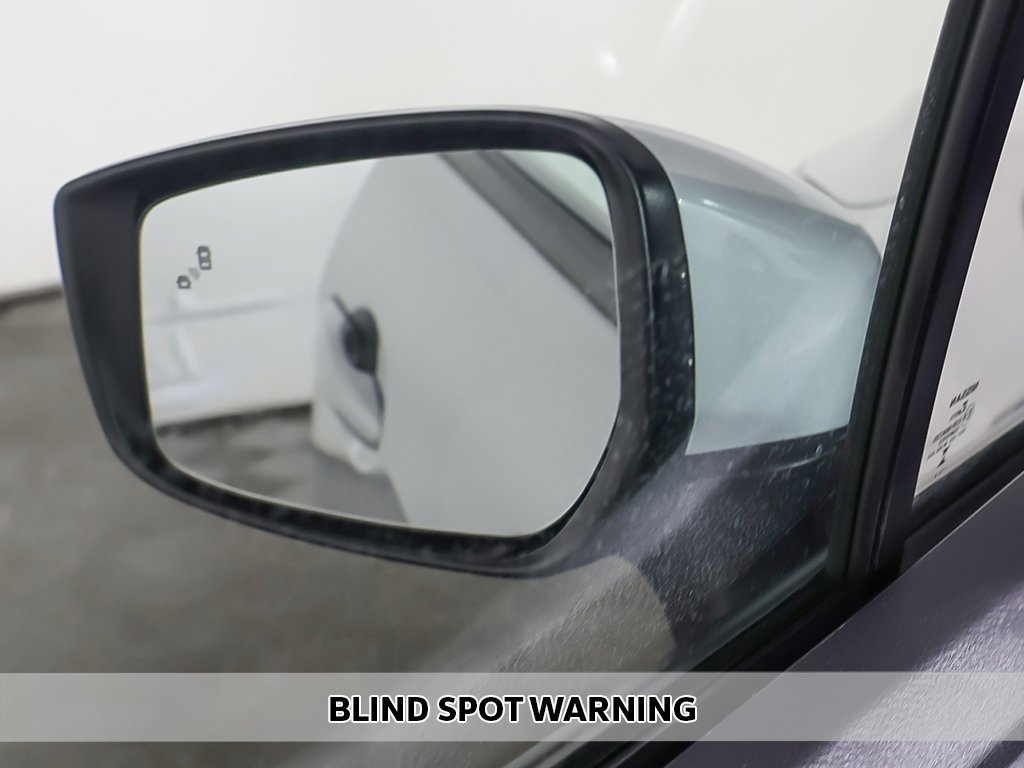 Used 2024 Nissan Versa SV w/ Trunk Package image 3