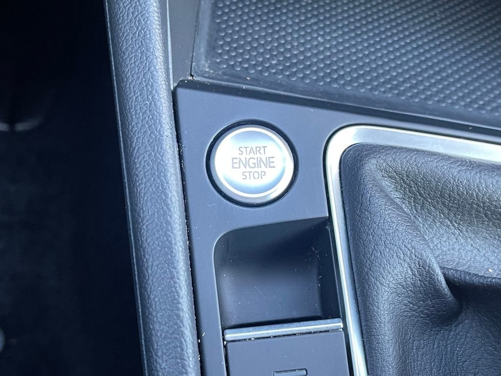 Used 2022 Volkswagen Jetta SE image 24