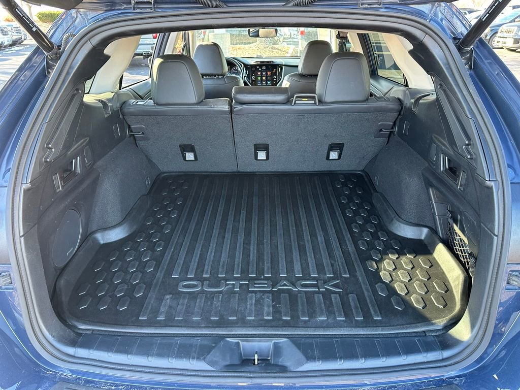 Used 2023 Subaru Outback Limited XT image 10