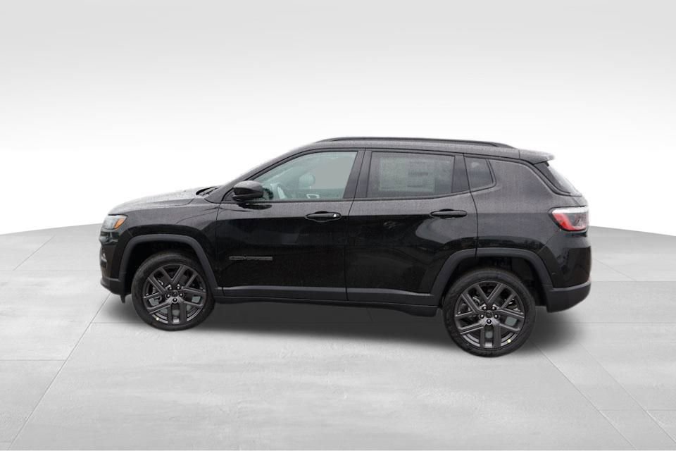New 2025 Jeep Compass Limited w/ Sun & Sound Group image 6