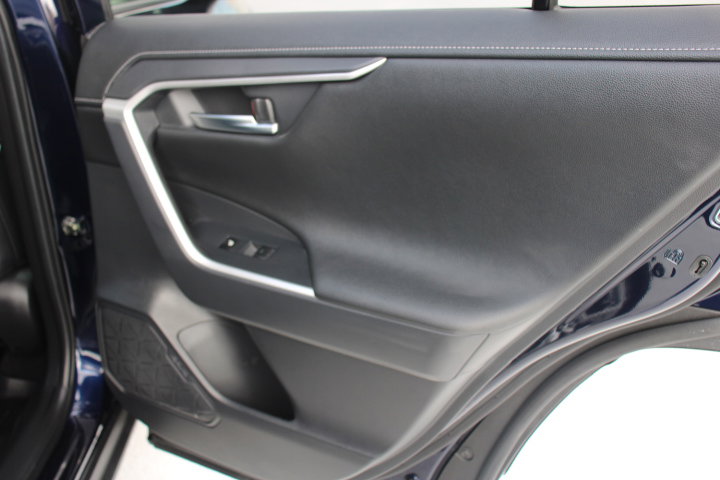 Certified 2022 Toyota RAV4 Limited image 19