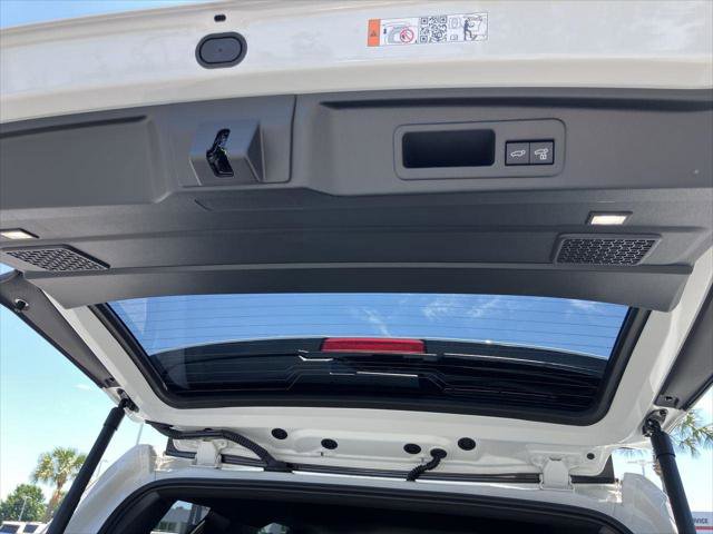 Certified 2025 Toyota 4Runner Limited AWD/4WD image 30