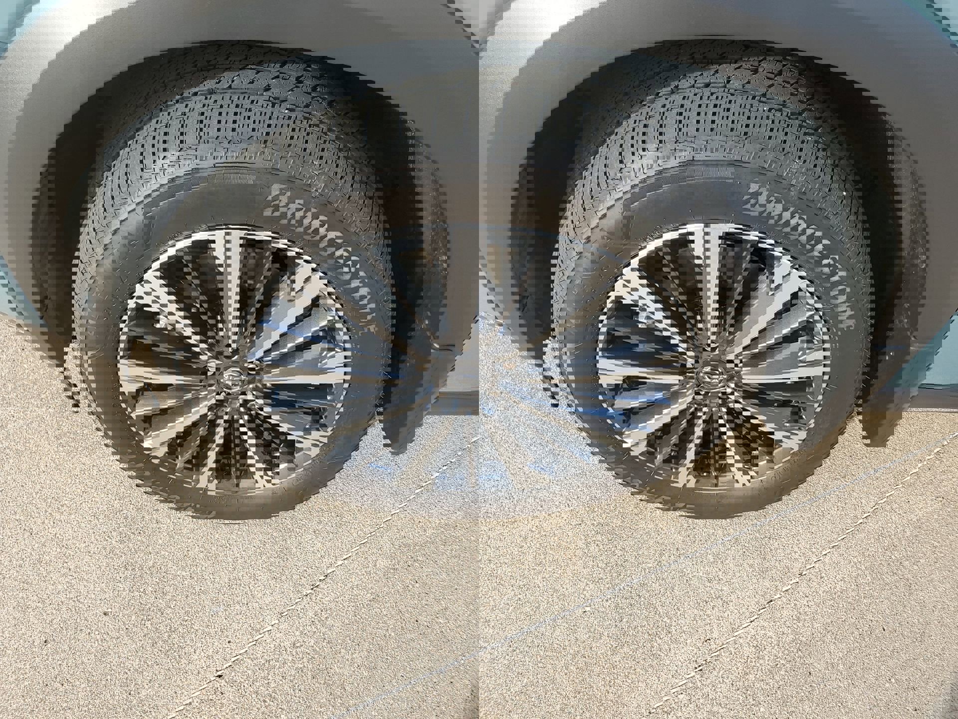 Used 2026 Nissan Pathfinder Platinum image 39