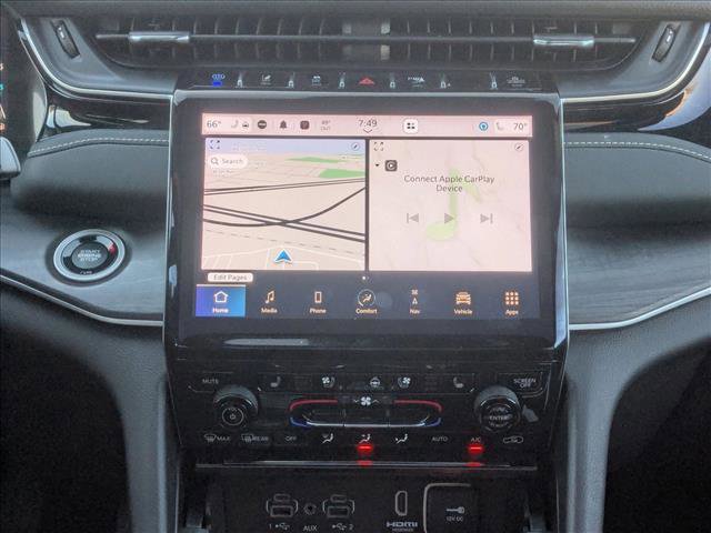 Used 2023 Jeep Grand Cherokee 30th Anniversary image 17