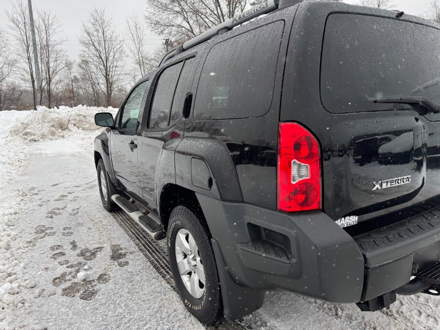 Used 2013 Nissan Xterra 4WD image 10