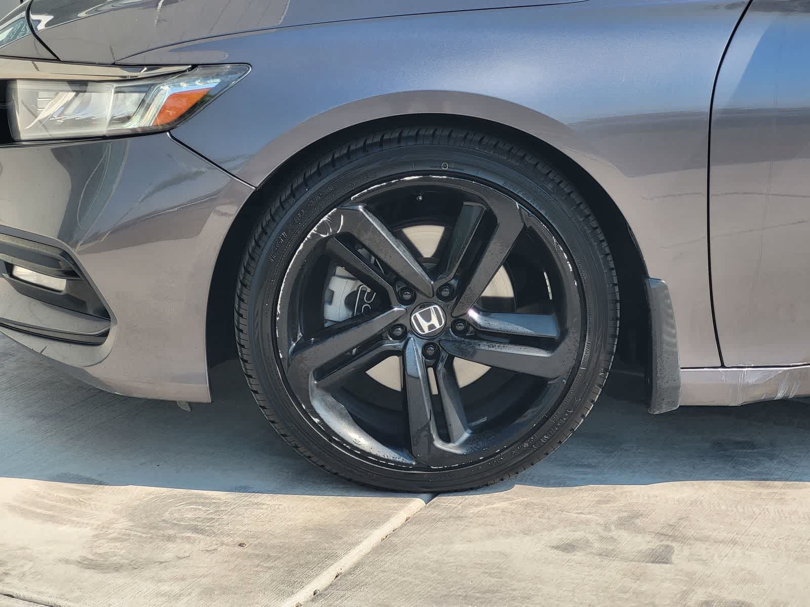 Used 2019 Honda Accord Sport image 8