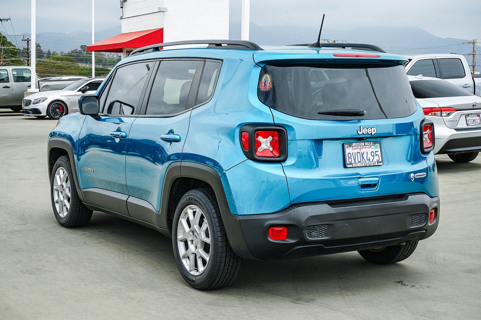 Used 2021 Jeep Renegade Latitude FWD image 5