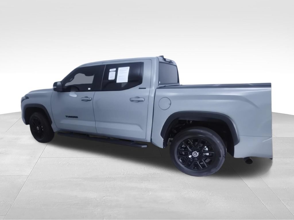 Used 2024 Toyota Tundra Limited AWD/4WD image 8