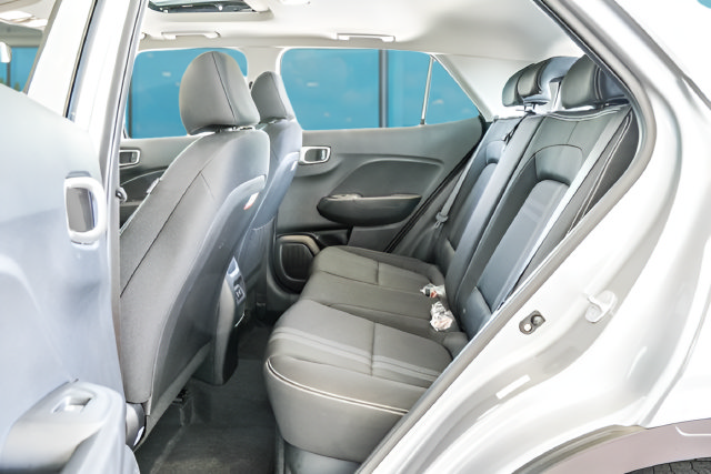 New 2026 Hyundai Venue SEL FWD image 19