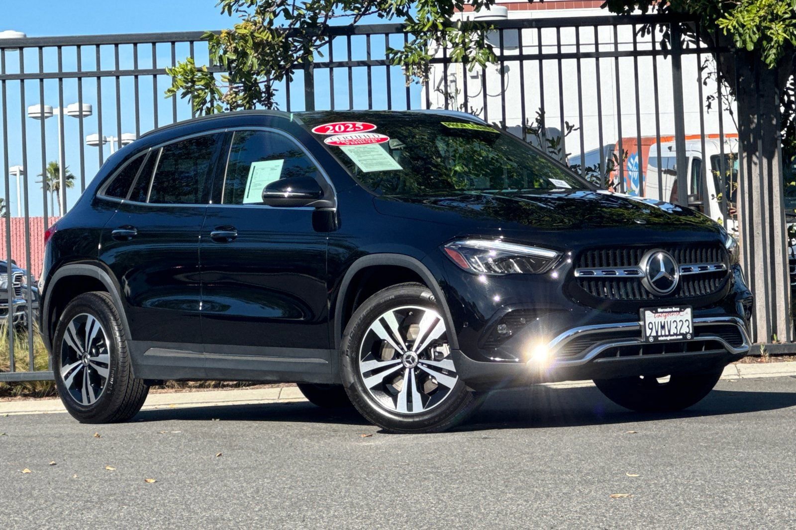 Certified 2025 Mercedes-Benz GLA 250 image 2