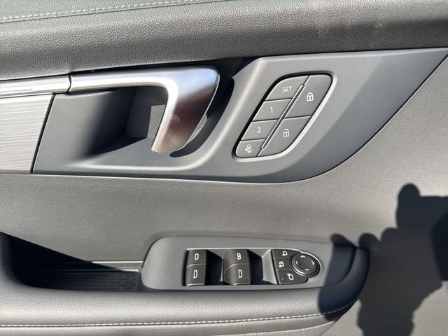 New 2026 Buick Enclave Preferred w/ Power Package image 13