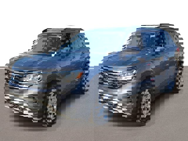 Certified 2023 Volkswagen Atlas SE image 2