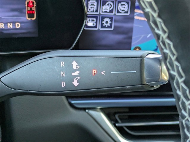 Used 2025 Chevrolet Equinox EV LT w/ Convenience Package image 29