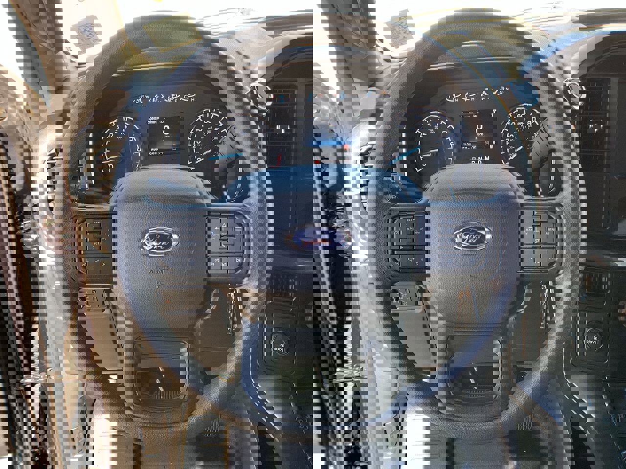 Used 2022 Ford F150 XL w/ STX Appearance Package image 26