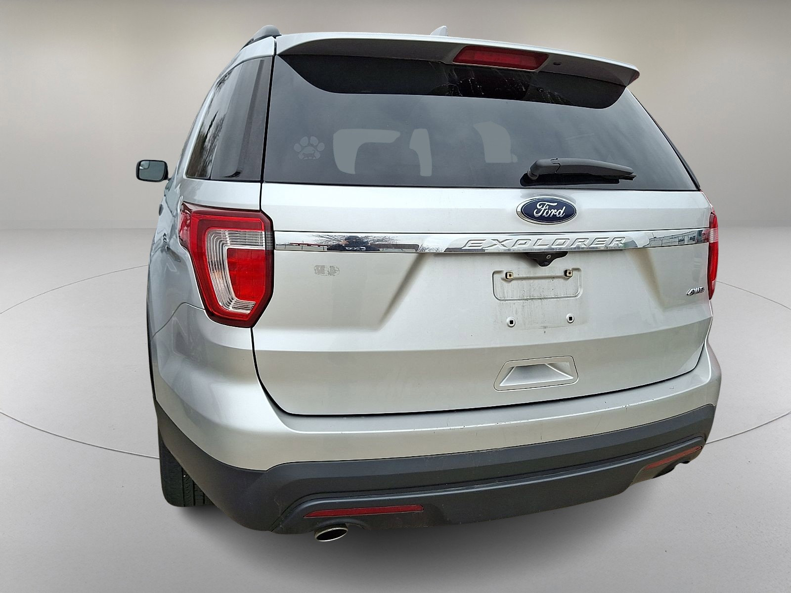 Used 2017 Ford Explorer image 6