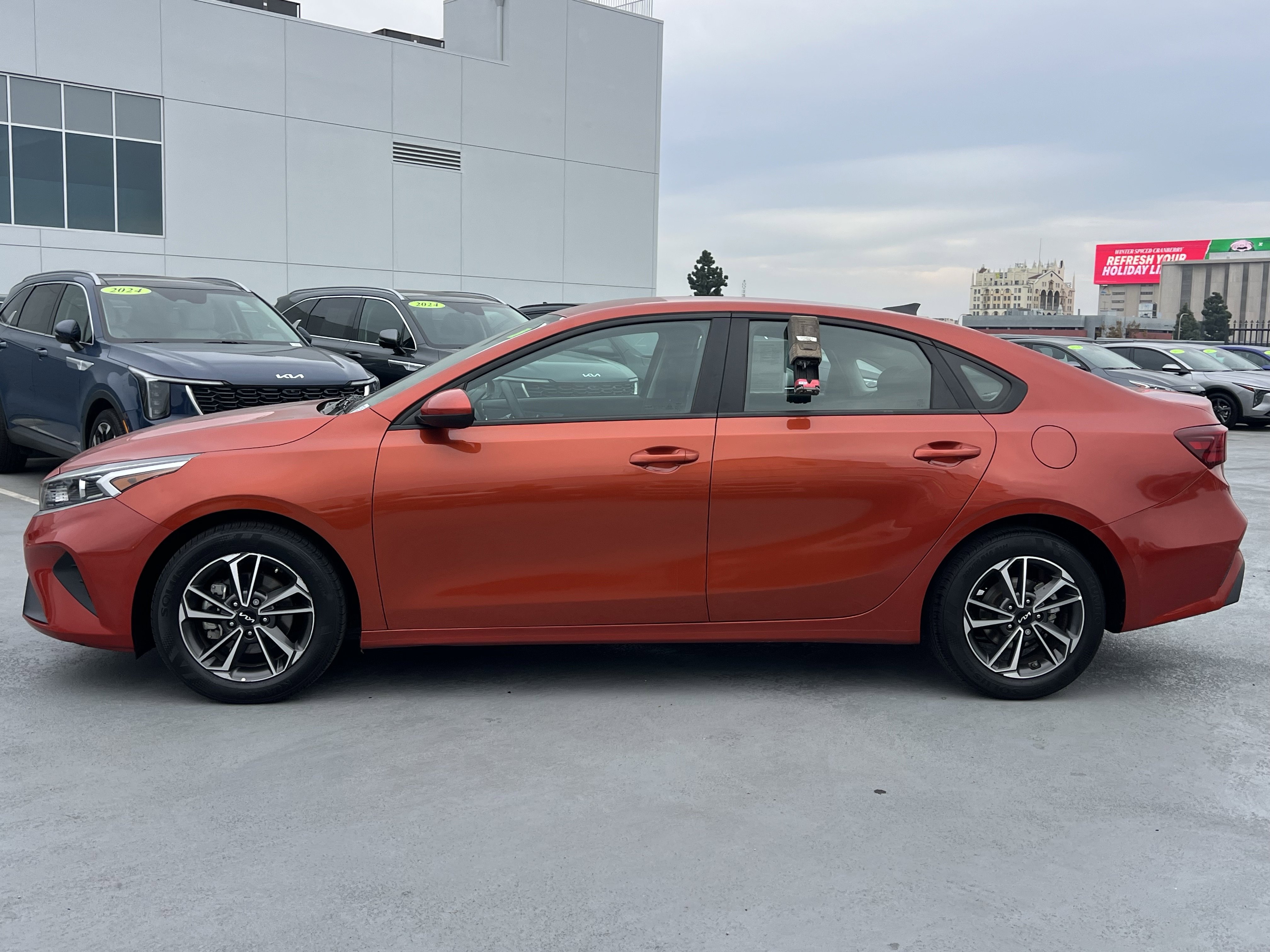 Used 2023 Kia Forte LXS image 3