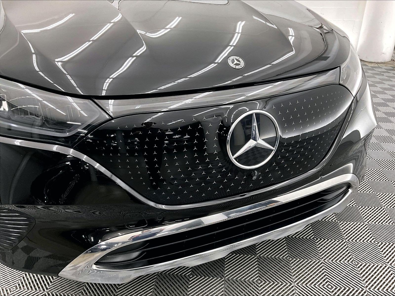 Used 2023 Mercedes-Benz EQE 350+ 4MATIC SUV image 29