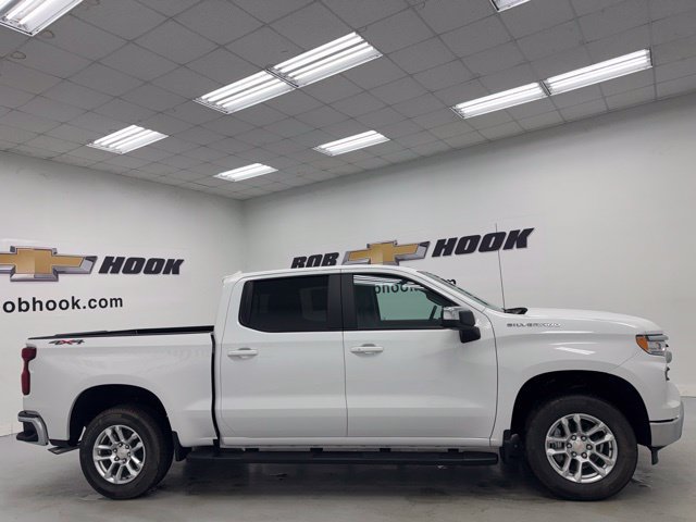 New 2026 Chevrolet Silverado 1500 LT w/ Protection Package AWD/4WD image 4