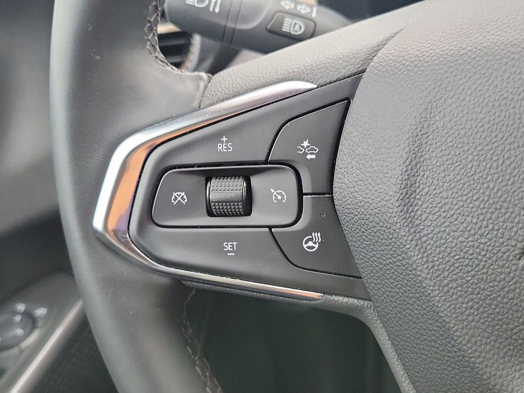 Used 2025 Chevrolet Trax ACTIV w/ Driver Confidence Package FWD image 13